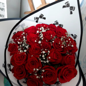 red roses bouquet